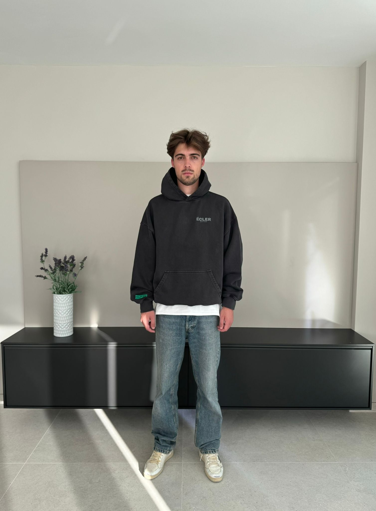 SUDADERA CON CAPUCHA "LOTE 1"