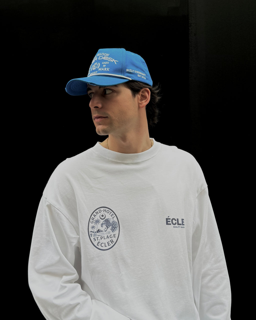 "ÍNDIGO" TRUCKER HAT