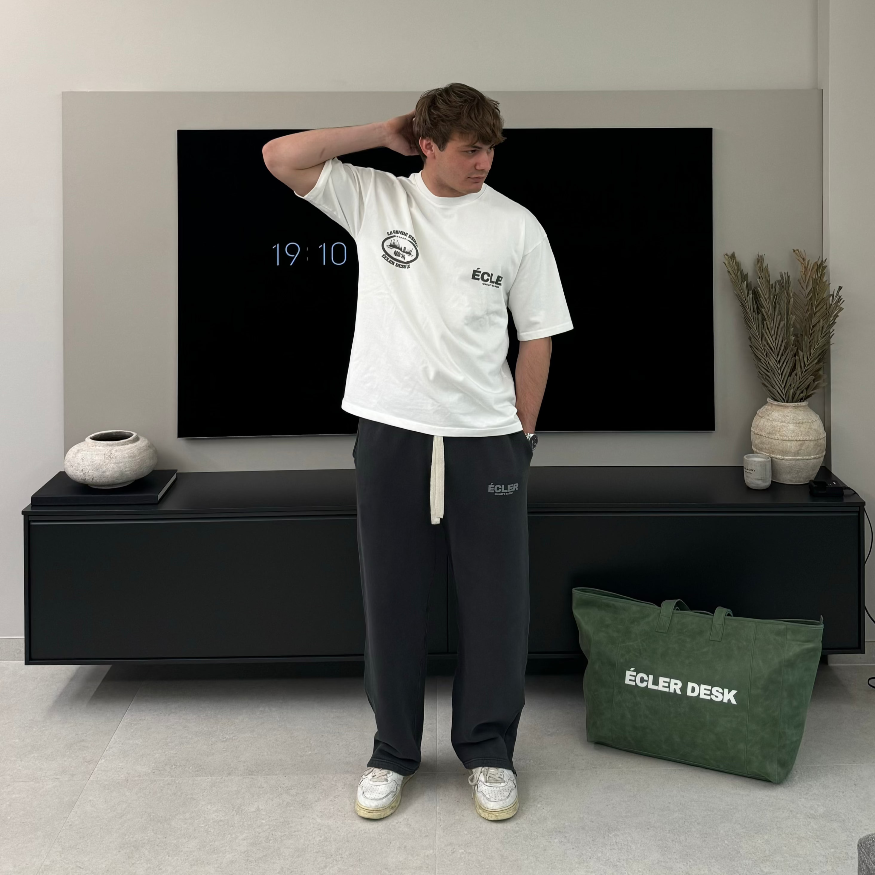 "LA GRAND USINE" T-SHIRT