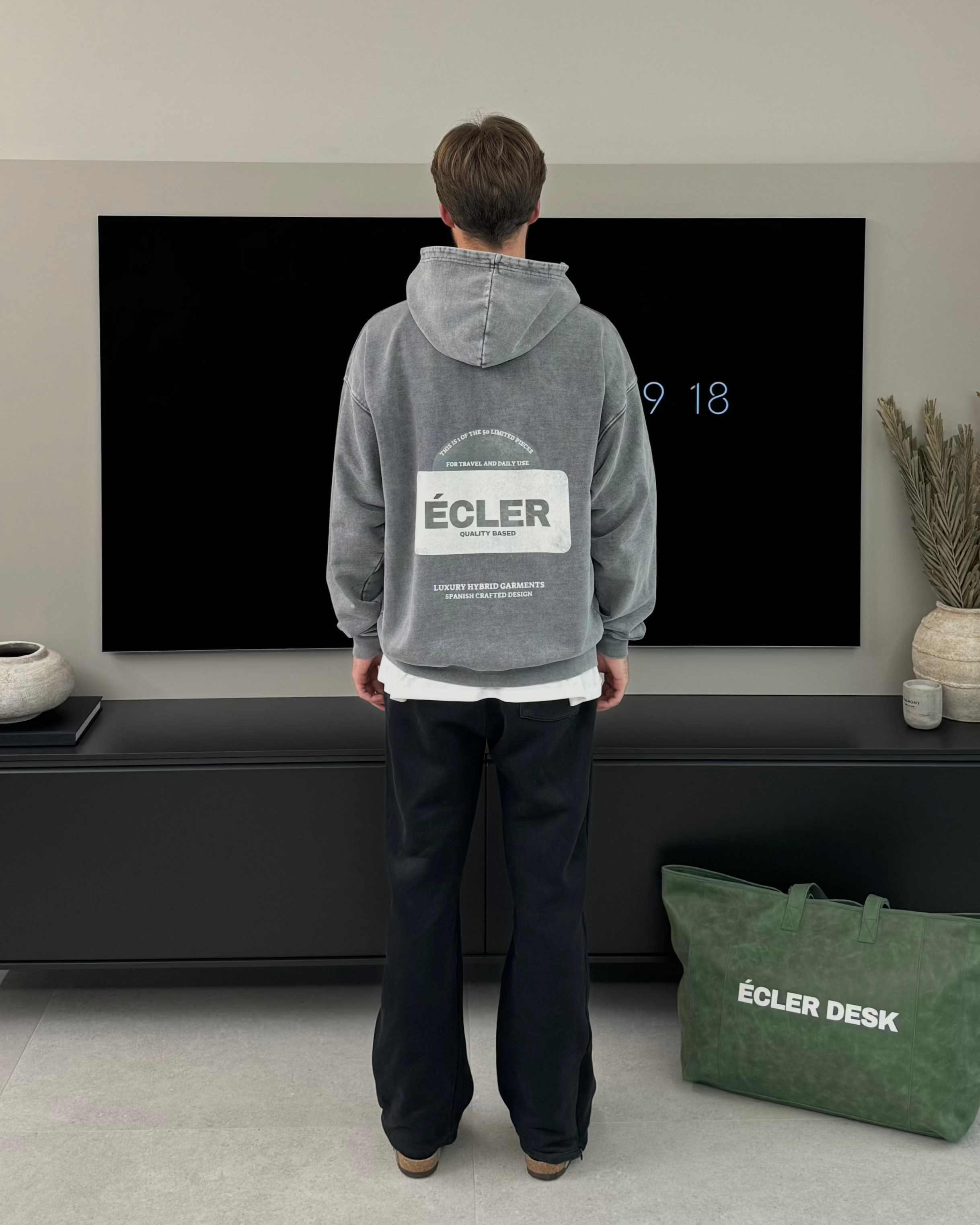 "VÊTEMENTS DE VOYAGE" ZIPPER