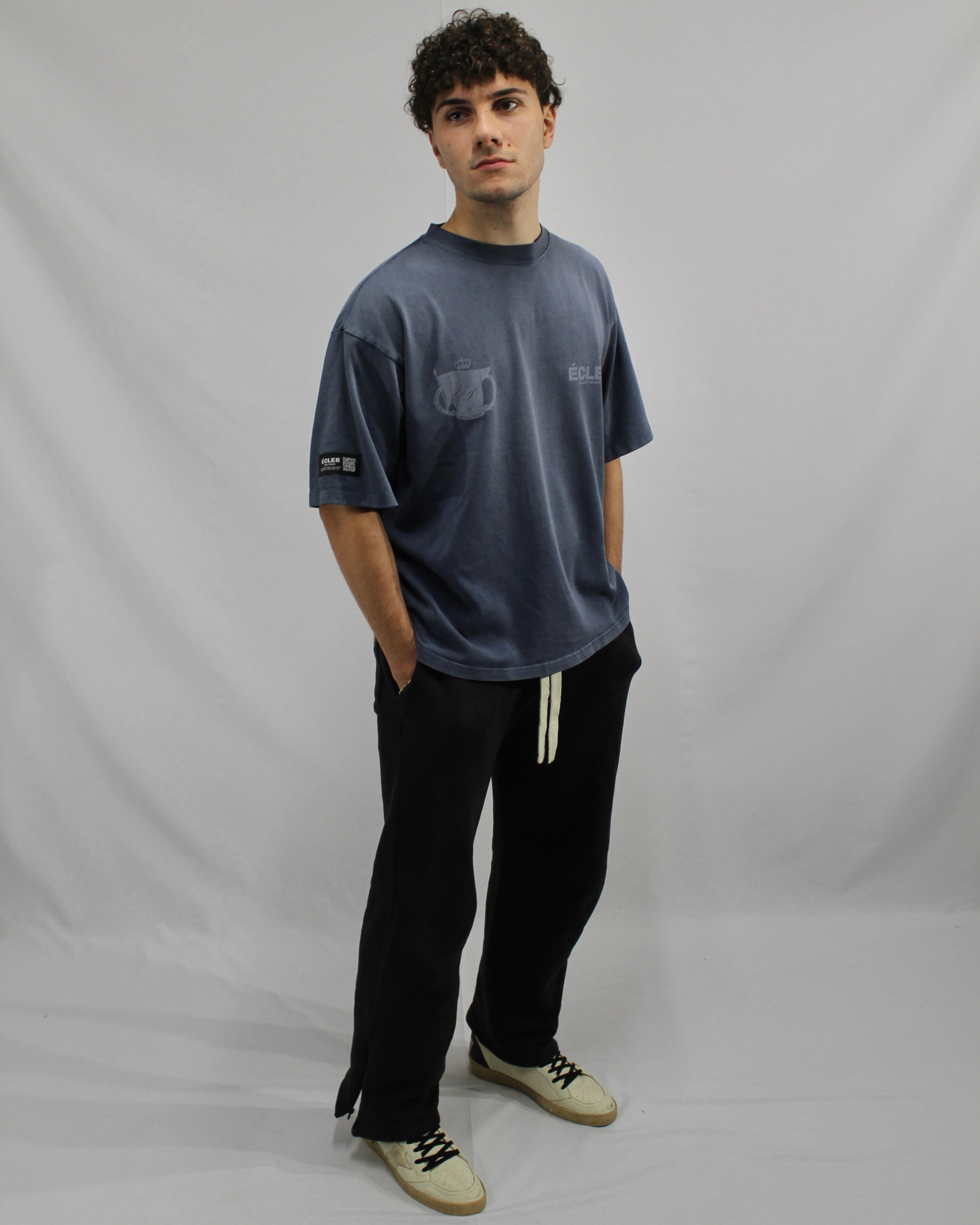 “MEMBERS SHIELD” VINTAGE T-SHIRT