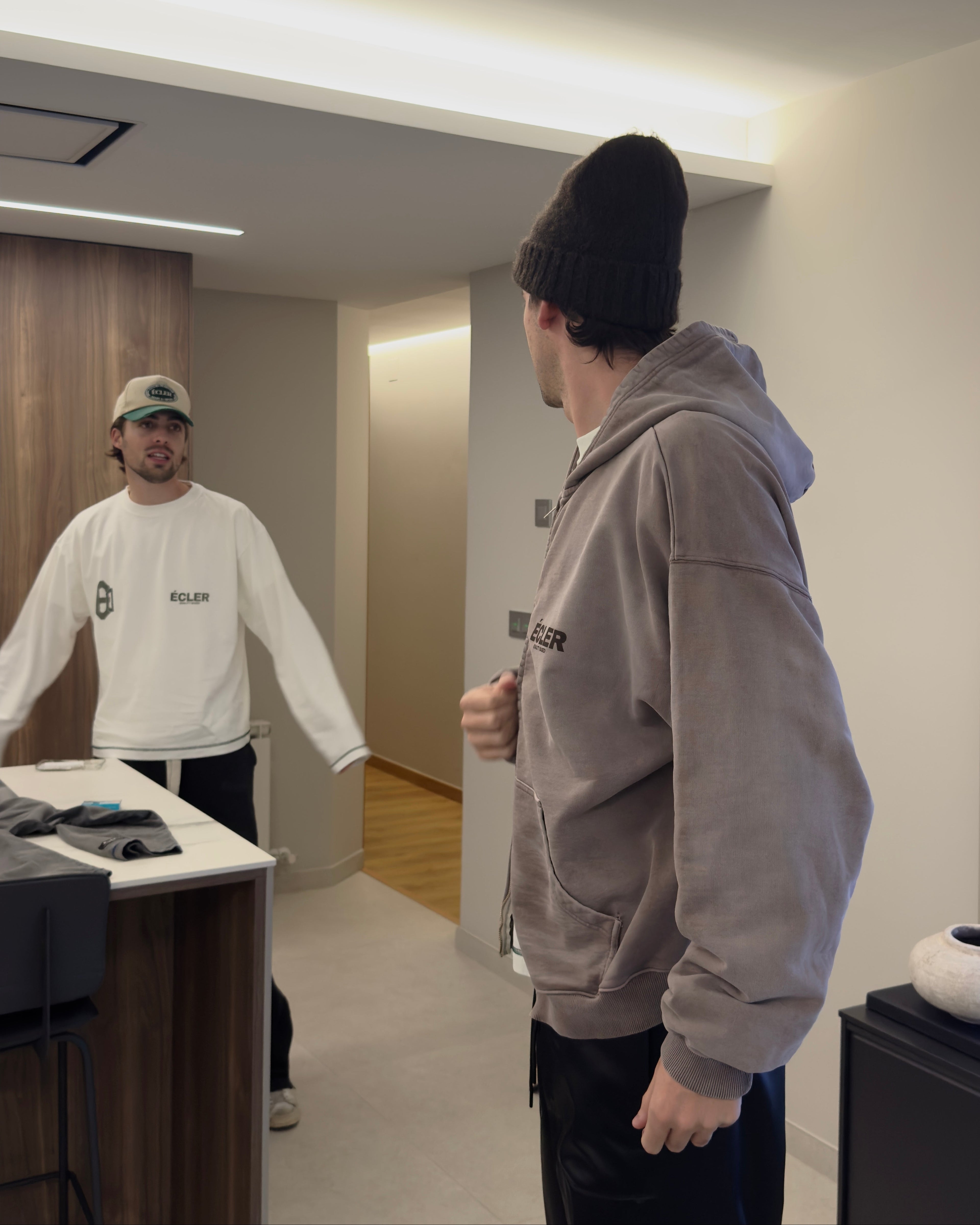 FADED MOCCA “ATELIER” ZIPPER